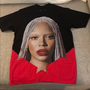 Beyoncé Cowboy Carter T shirt. New. Size M.